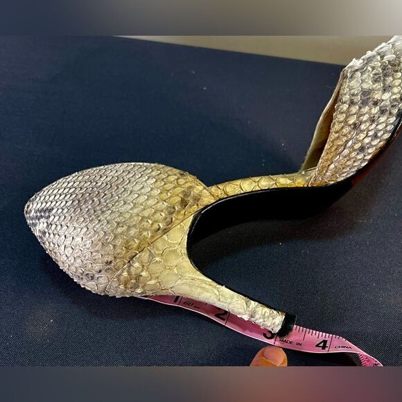 Stuart Weitzman - Reptile Leather - heels - Picture 5 of 7